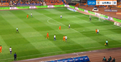 云南玉昆主场3-0横扫山东泰山，奥斯卡双响助球