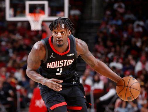 火箭新援芬尼-史密斯两战仅得3分 投篮命中率不