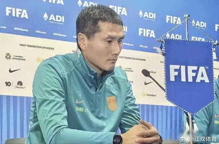 中国男足迎战喀麦隆U23对越南备战世界杯预选赛