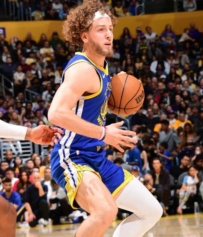 文班亚马狂砍41分18篮板 马刺大胜勇士创队史纪录